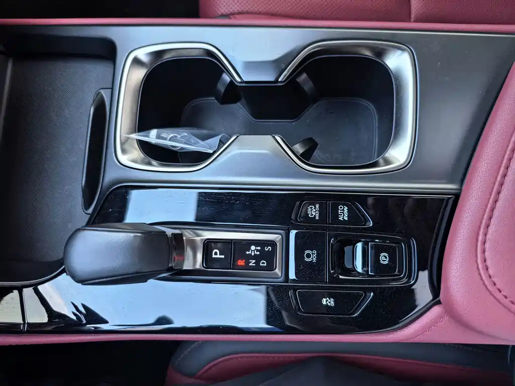 Lexus NX New Energy — миниатюра 9