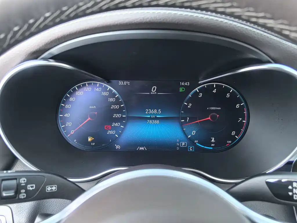 Mercedes-Benz GLC — миниатюра 23
