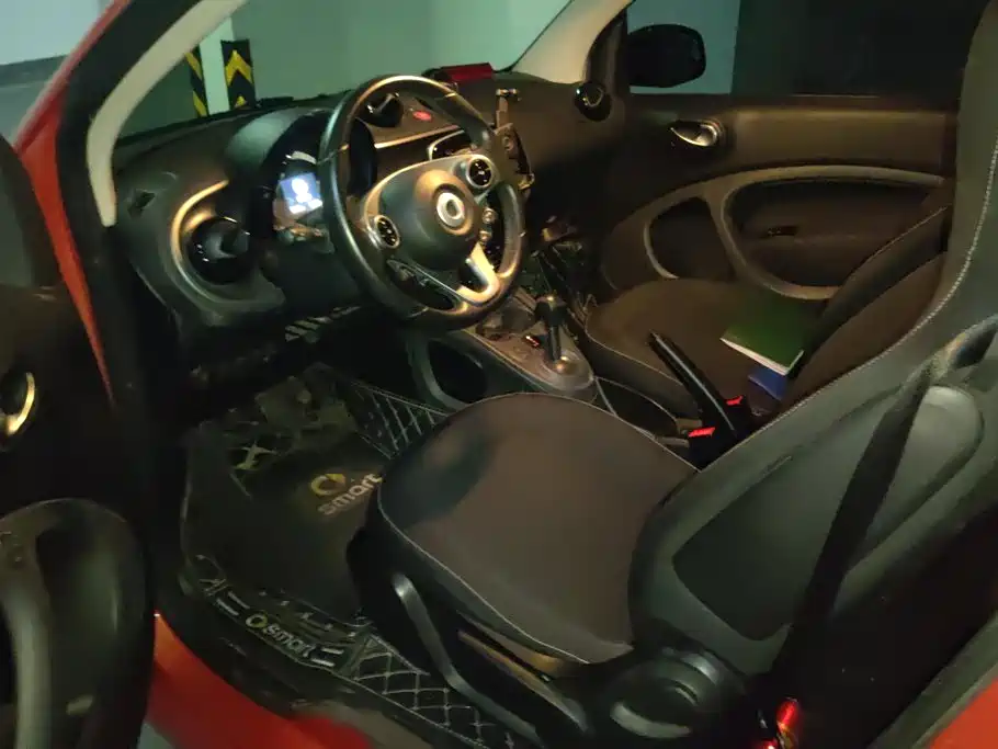 smart Smart Fortwo — миниатюра 11