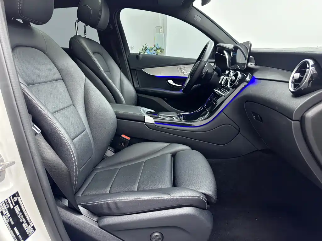 MERCEDES-BENZ GLC COUPE