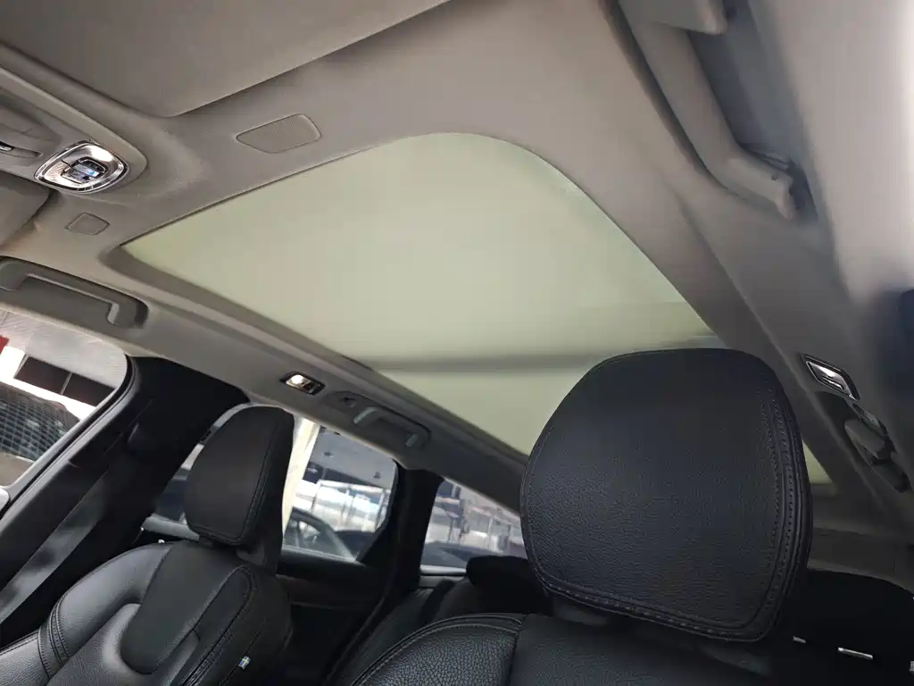 Volvo V90 — миниатюра 25