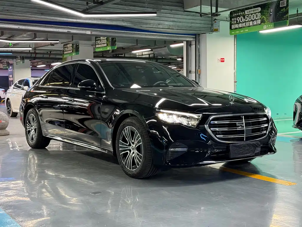 Mercedes-Benz E-Class — миниатюра 3