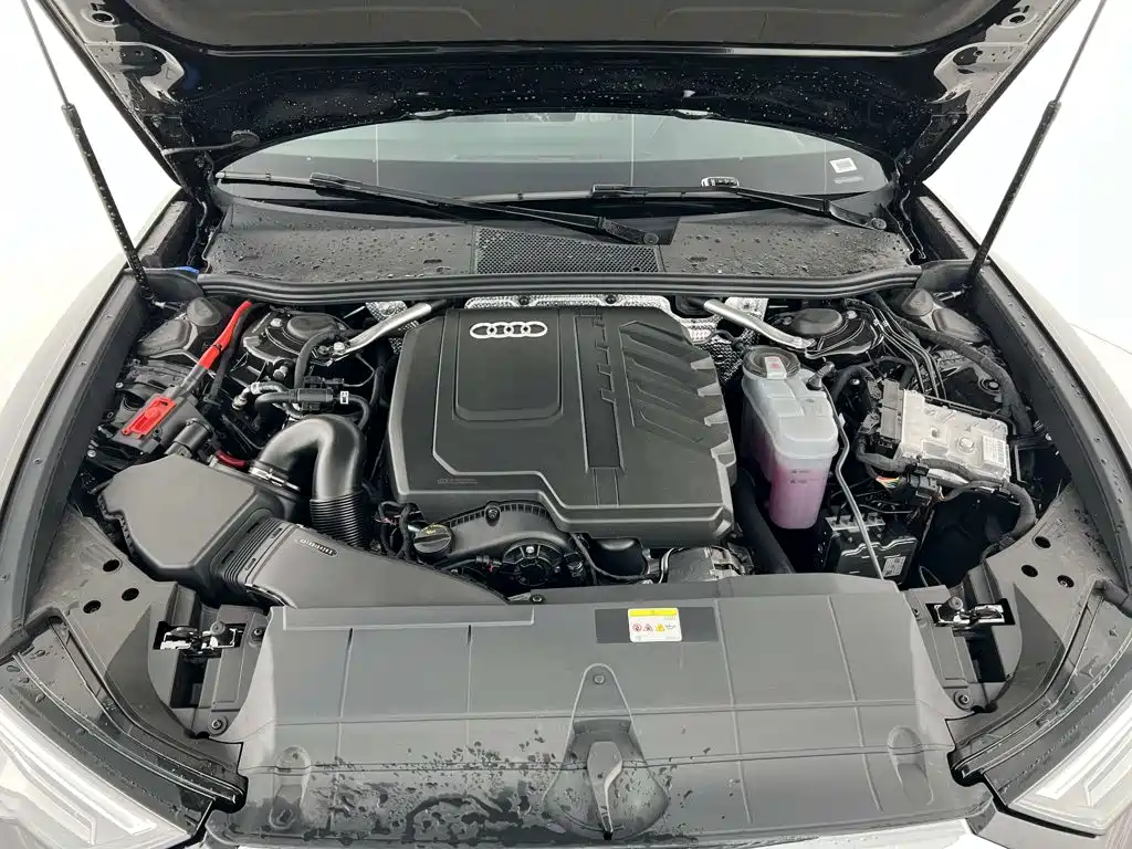 Audi A6L 2026 45 TFSI quattro