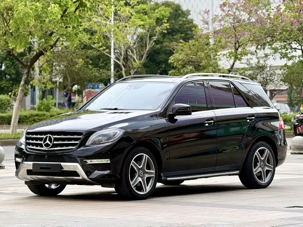 Mercedes-Benz M-Class