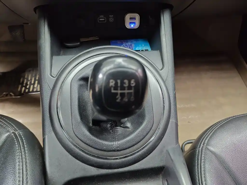 Kia Sportage — миниатюра 15
