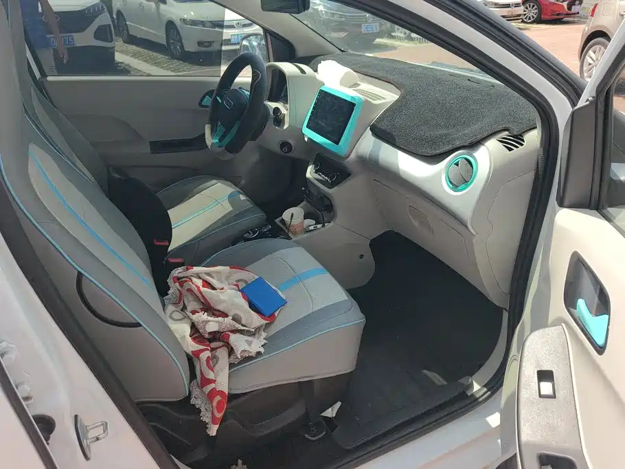 JMEV EV2 — миниатюра 8