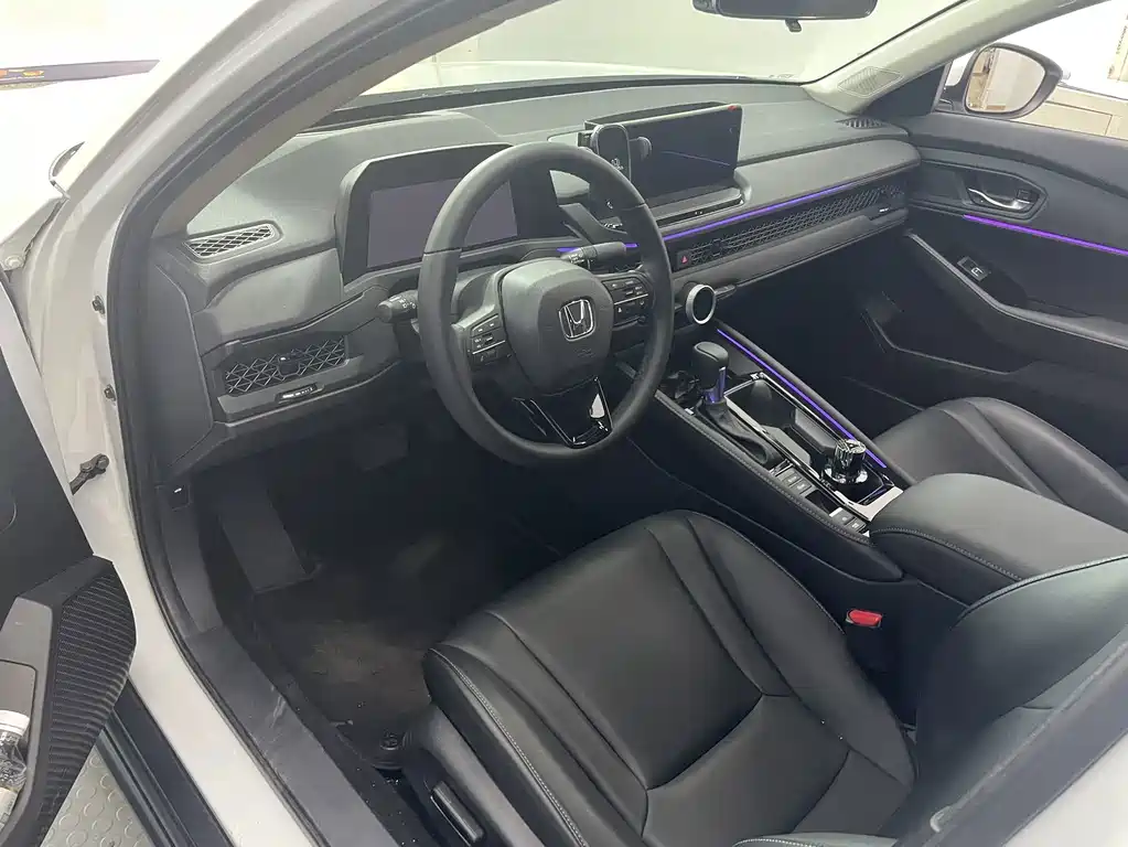 Honda Accord — миниатюра 3