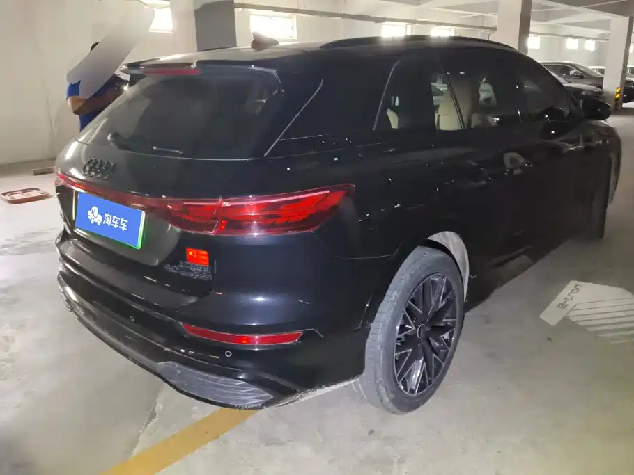 Audi Q5 e-tron 2023 40 e-tron