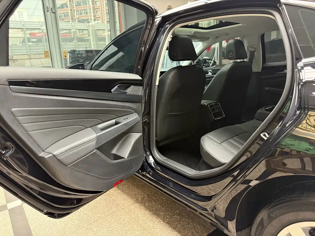 Volkswagen Passat — миниатюра 22