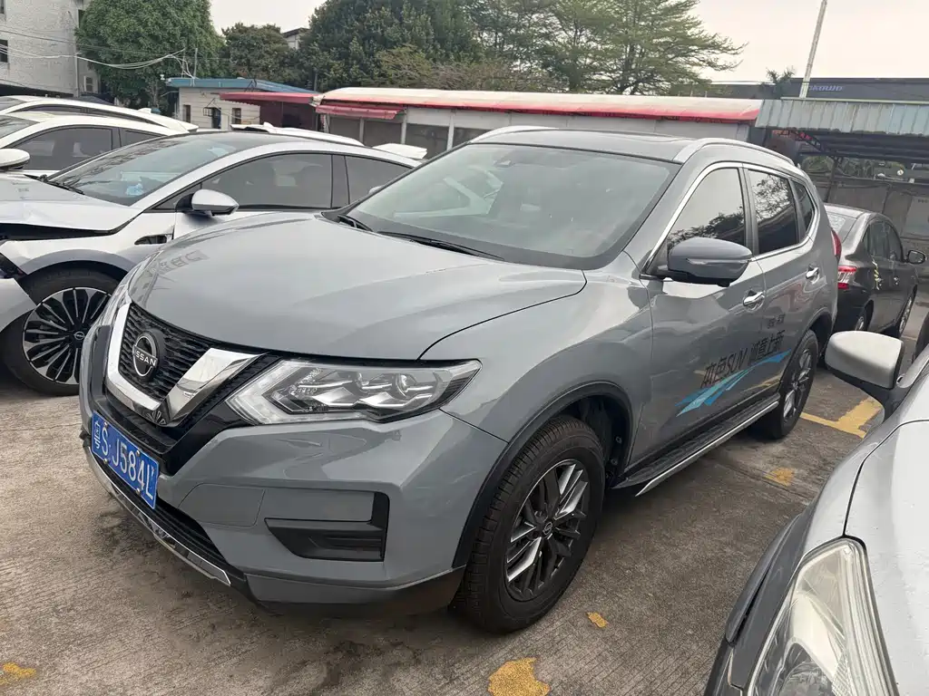 NISSAN QIJUN