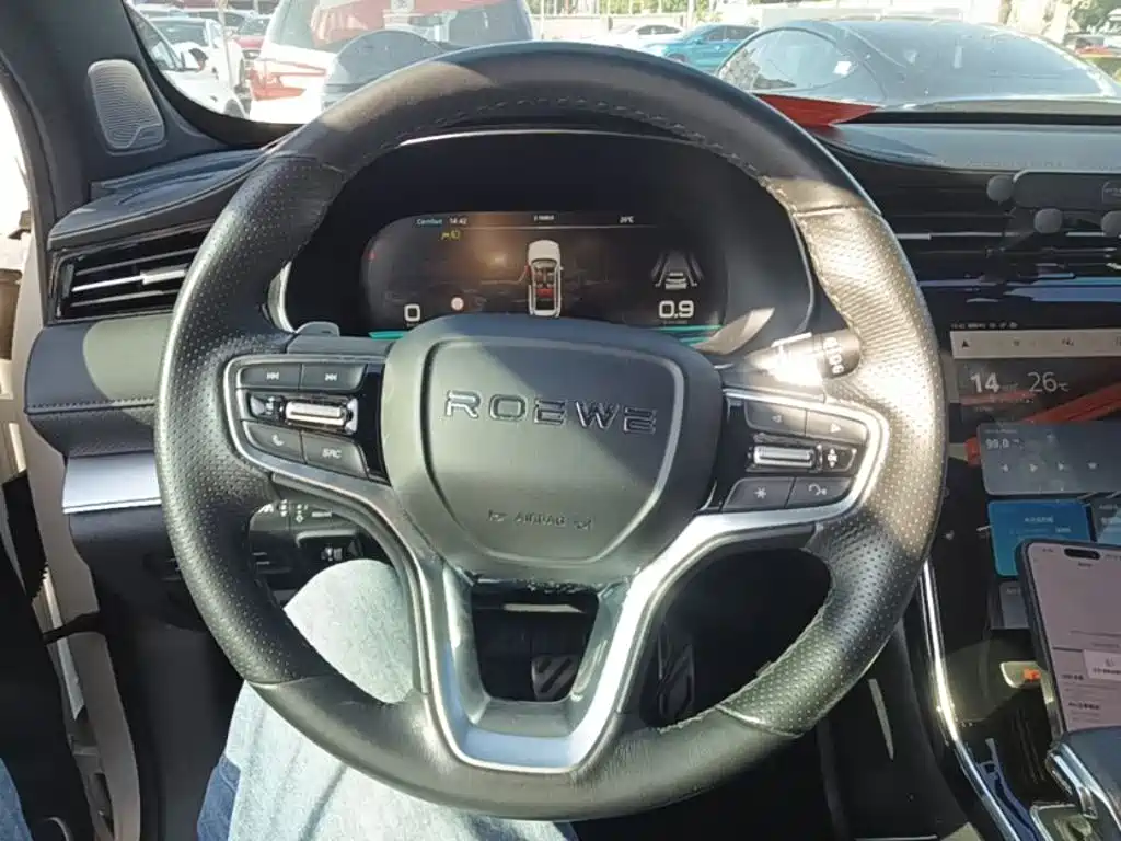 Roewe RX5 MAX — миниатюра 11