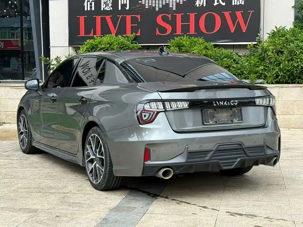 Lynk & Co 03 — миниатюра 7
