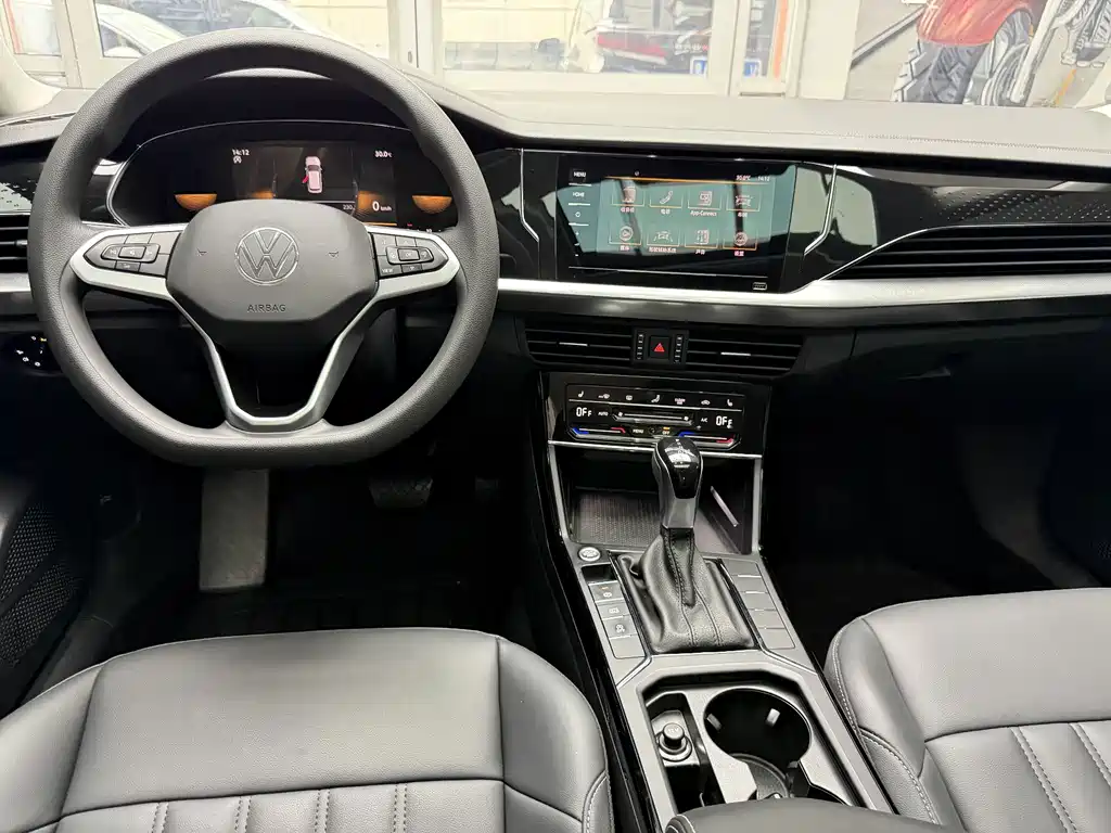 Volkswagen Passat — миниатюра 10