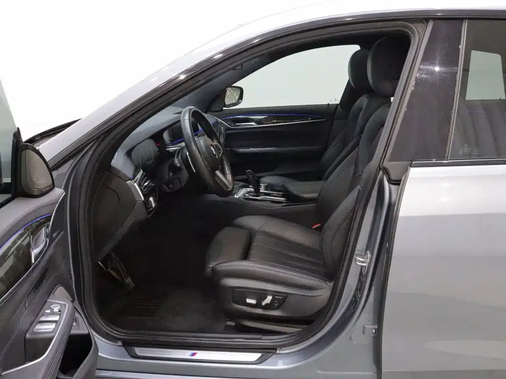 BMW 6 Series GT — миниатюра 11