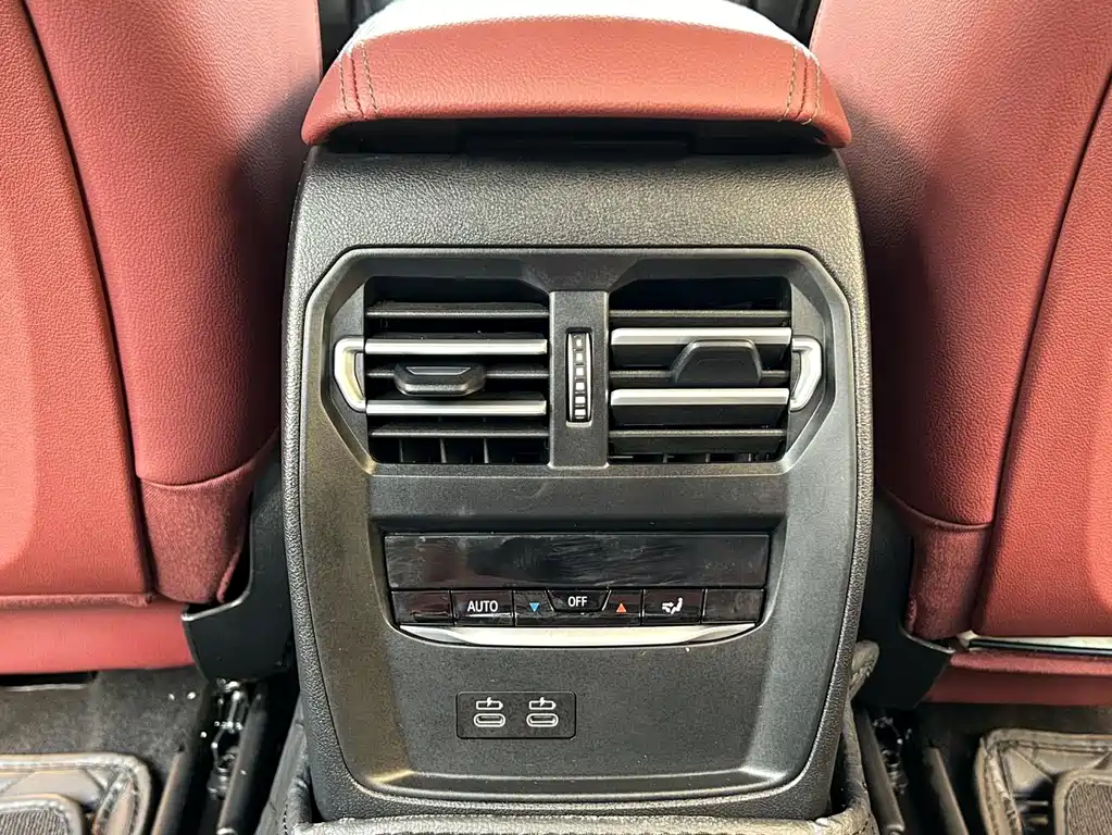 BMW 3 Series — миниатюра 17