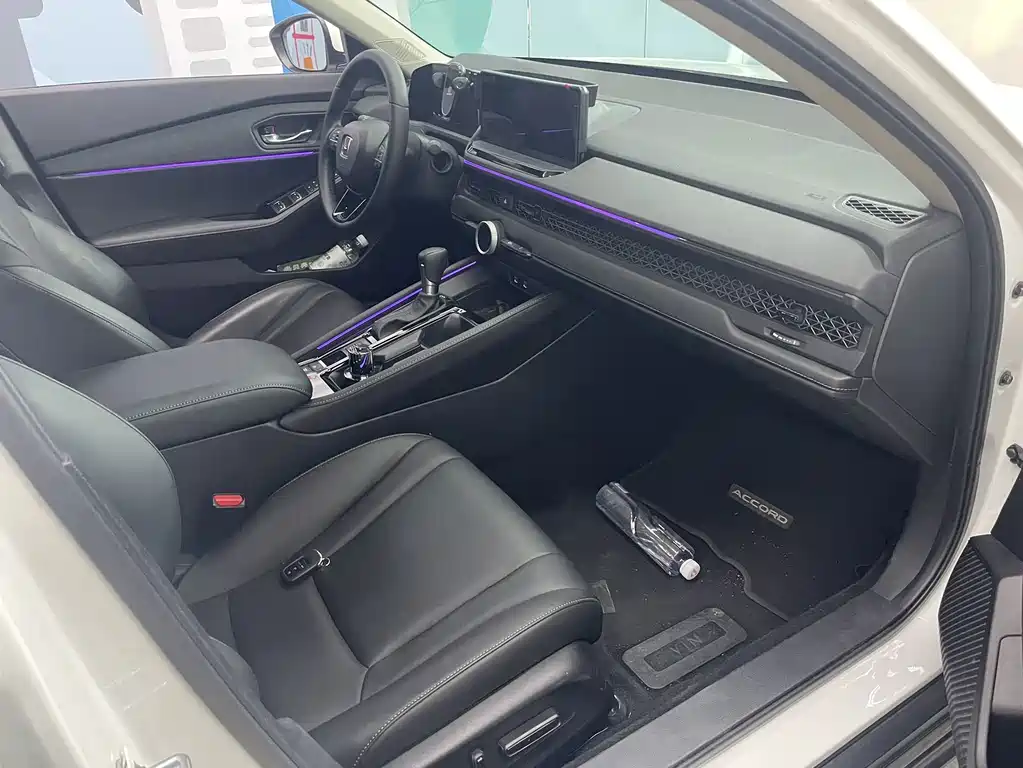Honda Accord — миниатюра 4