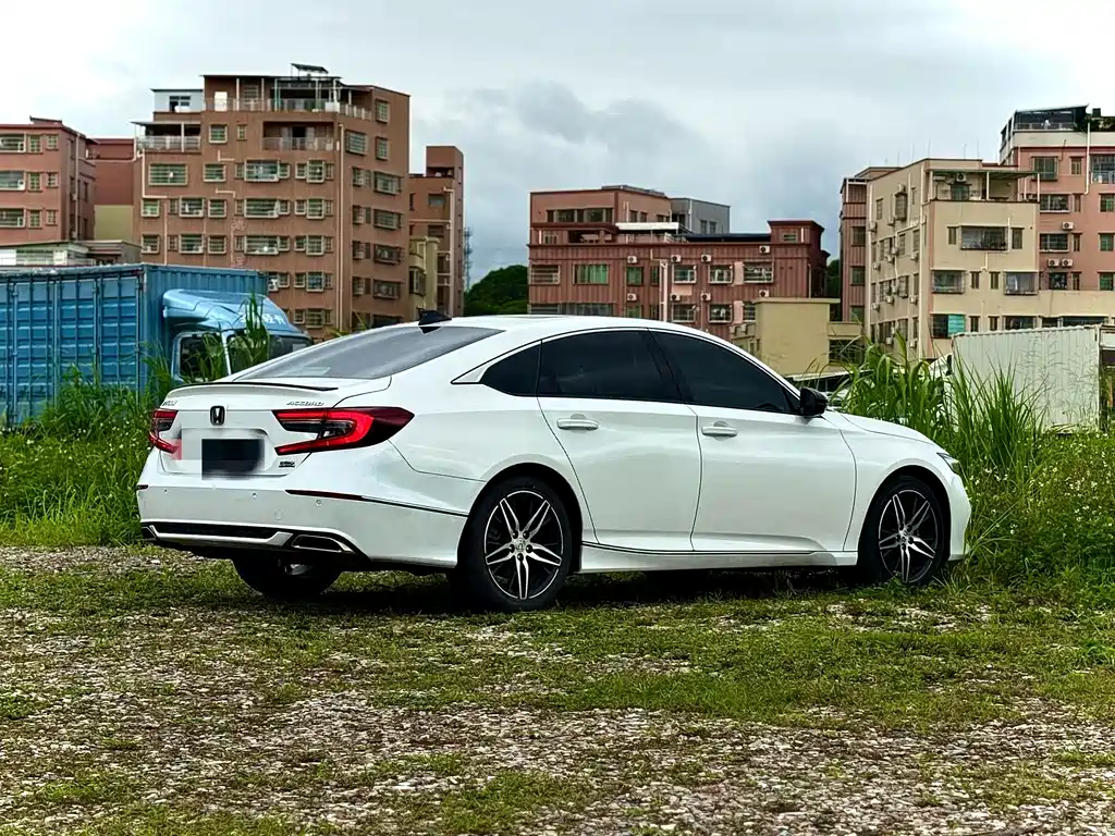 Honda Accord 2022 260TURBO Luxury