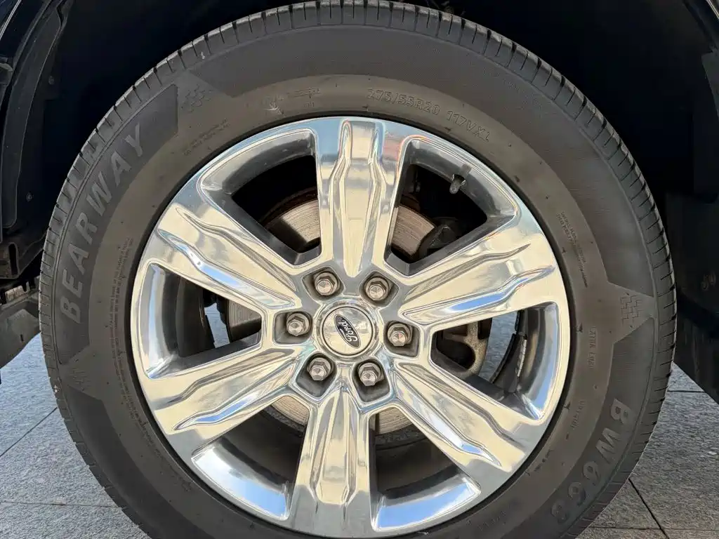 Ford F-150 Raptor — миниатюра 15