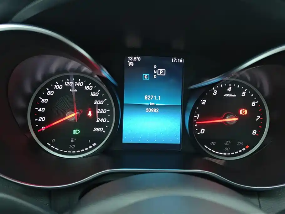 MERCEDES-BENZ C CLASS