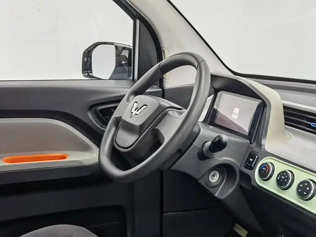 Wuling MINIEV — миниатюра 22