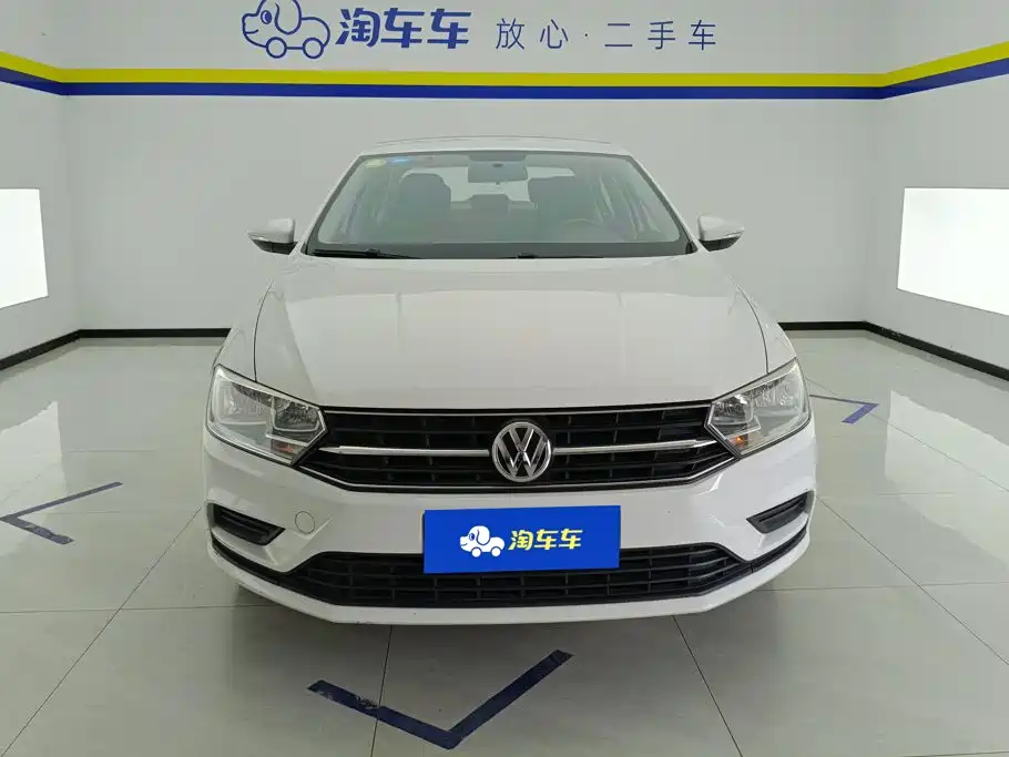 Volkswagen Bora 2017 1.6L MT Fashion