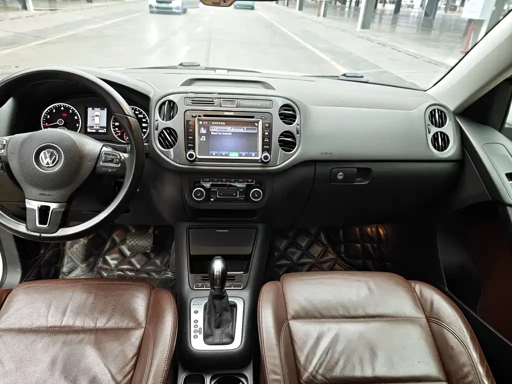 Volkswagen Tiguan 2012 2.0TSI Comfort