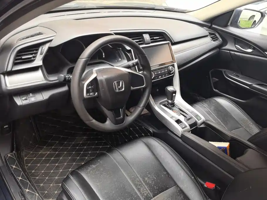 Honda Civic — миниатюра 12