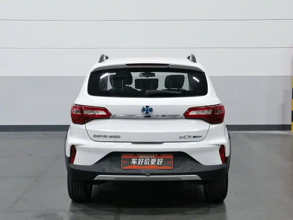 BAIC New Energy EC5 — миниатюра 4