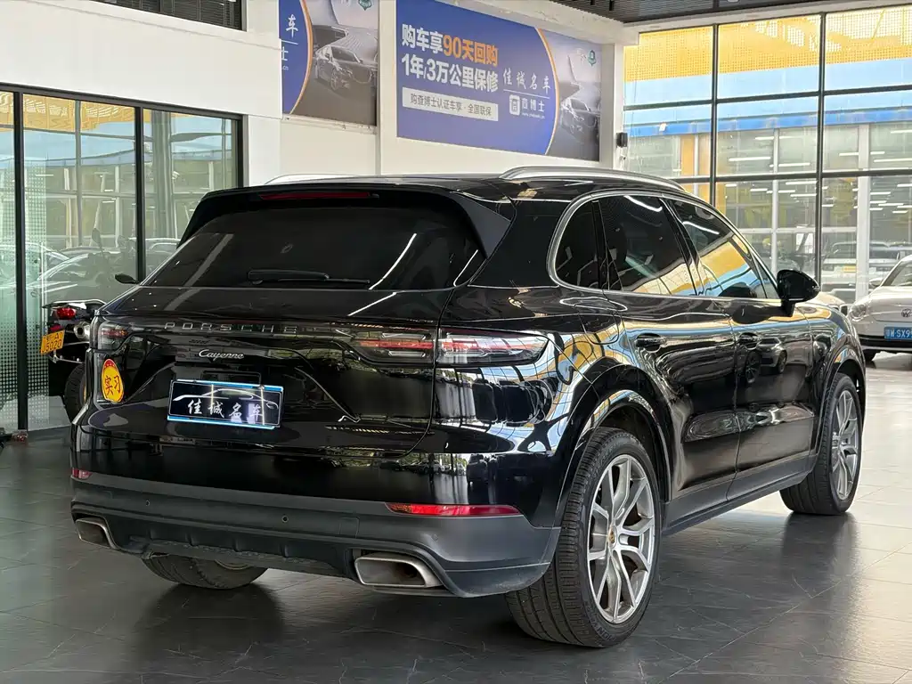Porsche Cayenne — миниатюра 2