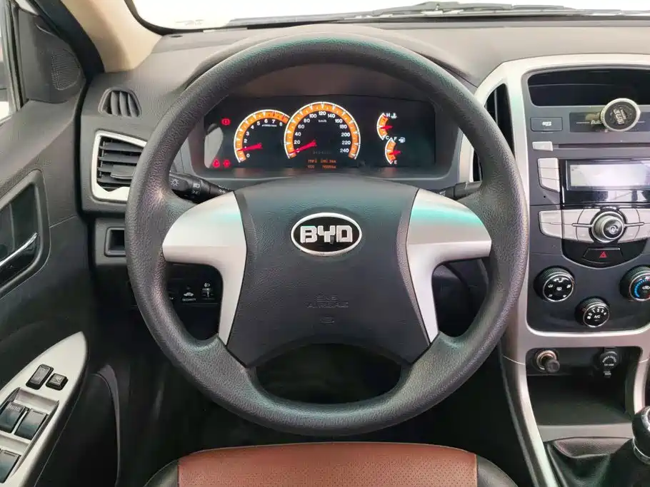 BYD F3 — миниатюра 15