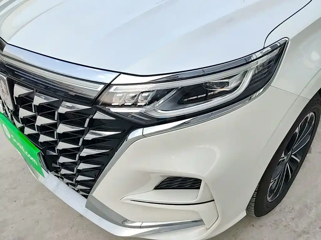 Roewe iMAX8 — миниатюра 24