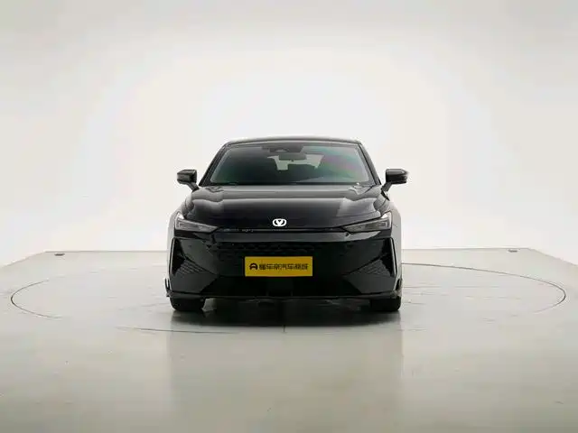 Changan UNI-V 2025 1.5T 500Bar