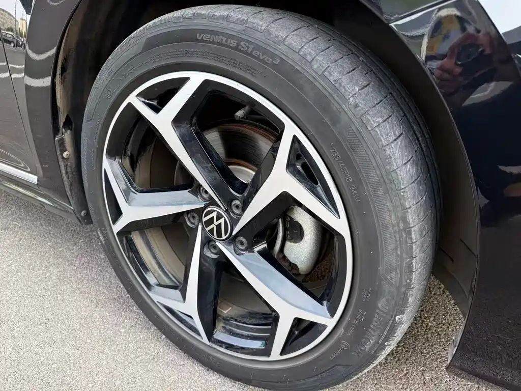 Volkswagen Passat — миниатюра 18