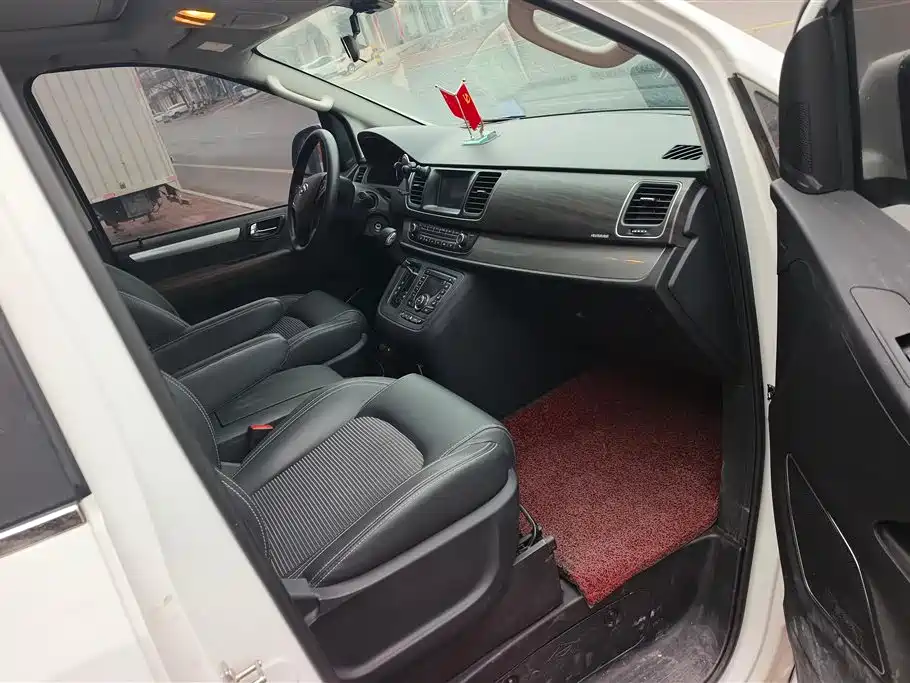 SAIC MAXUS CHASE G10