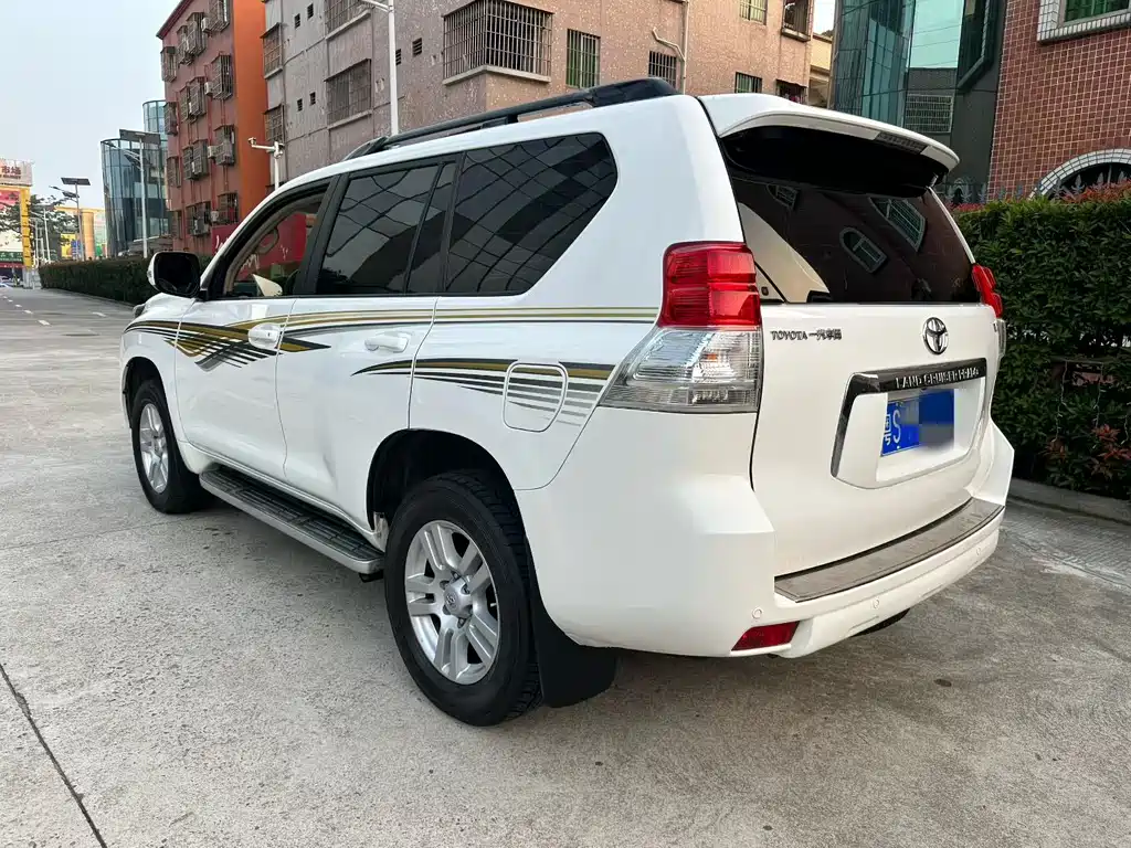 Toyota Prado — миниатюра 2