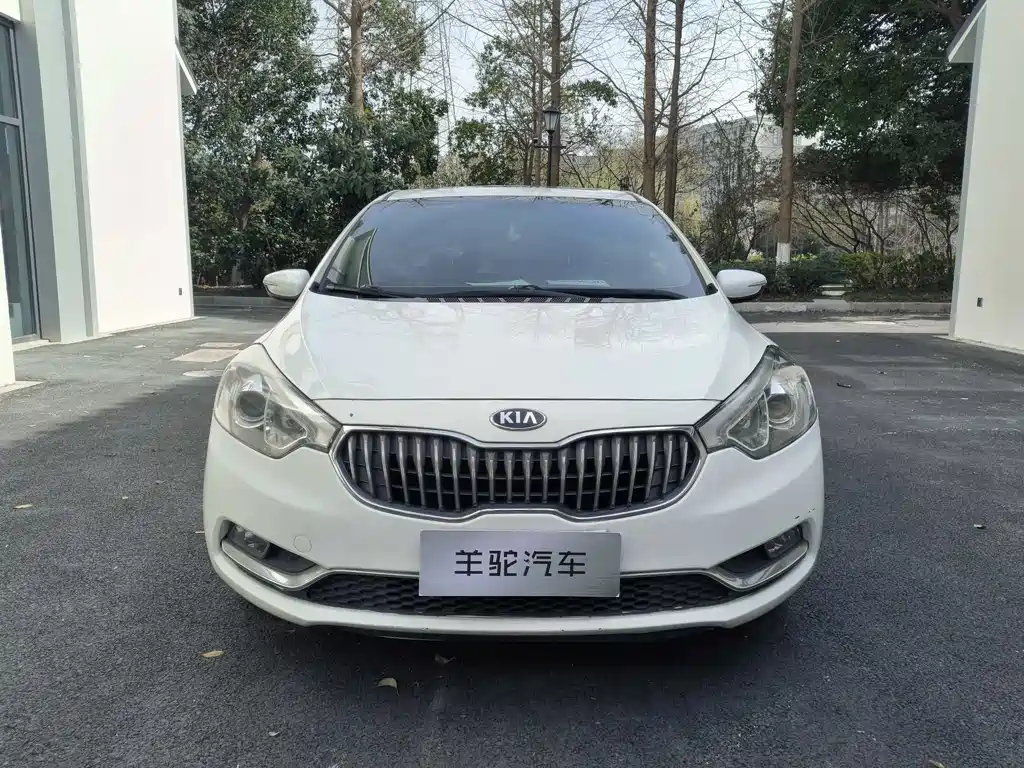 Kia K3 2015