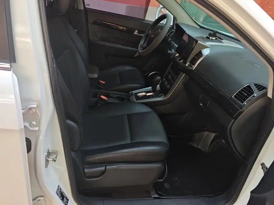 Chevrolet Captiva — миниатюра 8