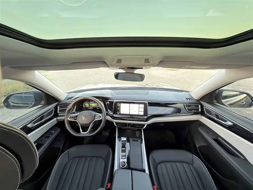 Volkswagen Teramont — миниатюра 10