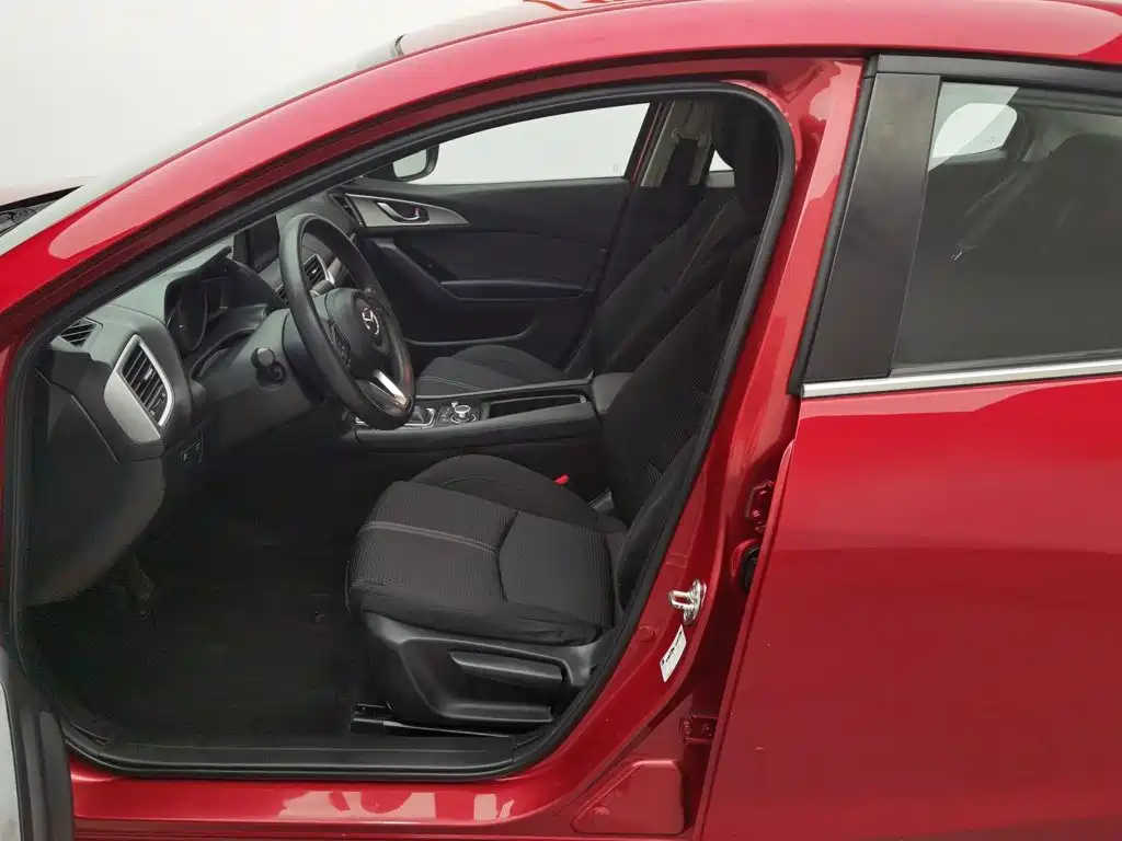 Mazda 3 Axela — миниатюра 10