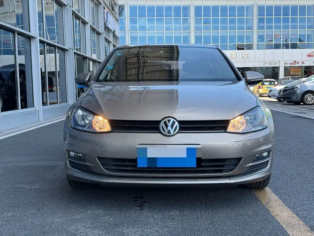 Volkswagen Golf — миниатюра 2