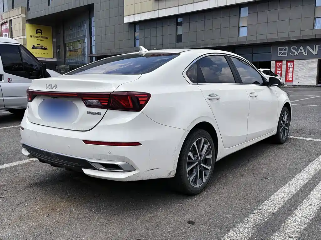 Kia K3 — миниатюра 10