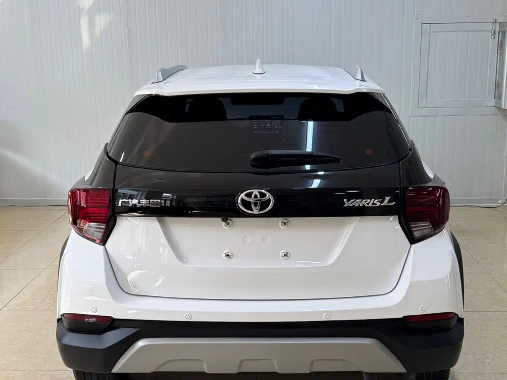 TOYOTA YARIS L ZHIXUAN