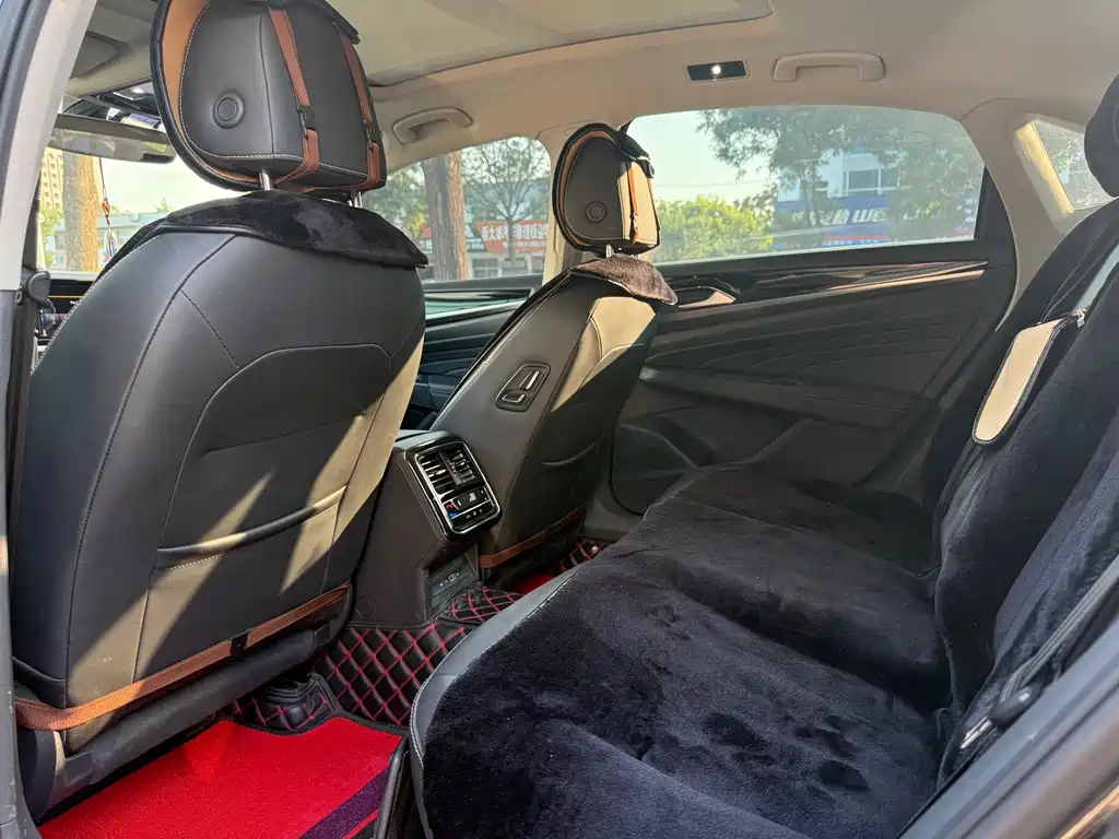 Volkswagen Passat — миниатюра 12