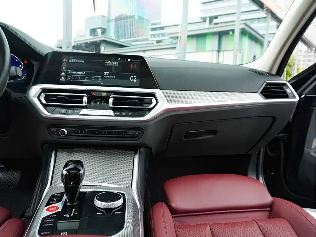 BMW 3 Series — миниатюра 21