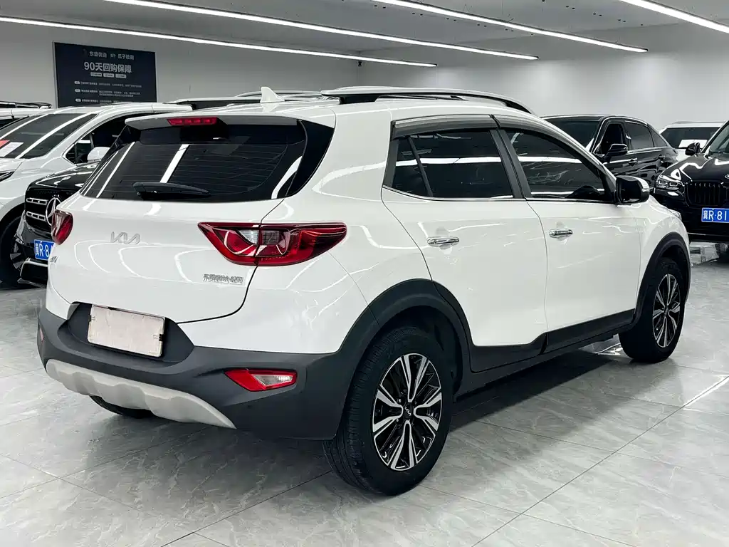 Kia KX1 — миниатюра 4