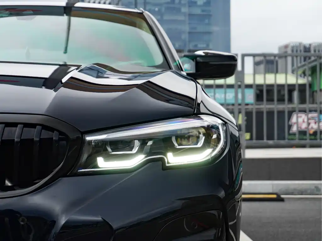 BMW 3 Series — миниатюра 2
