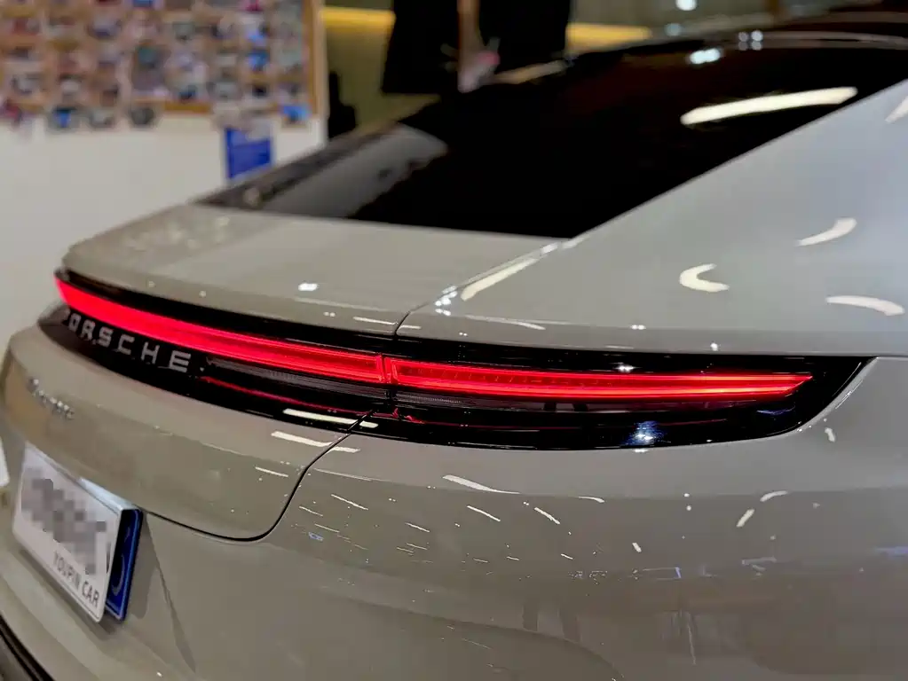 Porsche Panamera — миниатюра 25