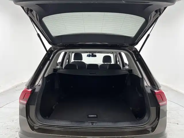 Volkswagen Tiguan L — миниатюра 4