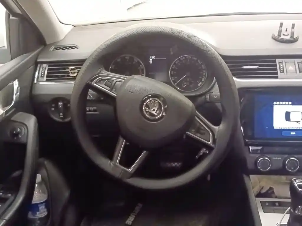 Skoda Octavia — миниатюра 11