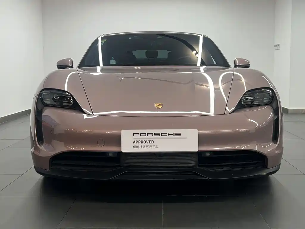 Porsche Taycan — миниатюра 2